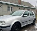 Серый Фольксваген Гольф, объемом двигателя 1.6 л и пробегом 370 тыс. км за 3850 $, фото 2 на Automoto.ua