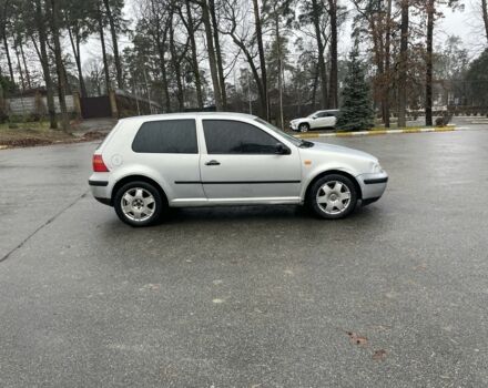 Серый Фольксваген Гольф, объемом двигателя 1.9 л и пробегом 300 тыс. км за 1700 $, фото 2 на Automoto.ua