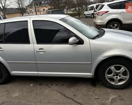 Серый Фольксваген Гольф, объемом двигателя 1.6 л и пробегом 213 тыс. км за 3600 $, фото 2 на Automoto.ua