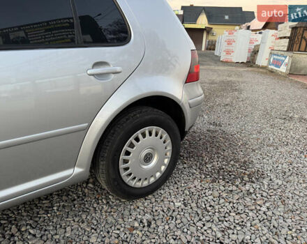 Серый Фольксваген Гольф, объемом двигателя 1.9 л и пробегом 317 тыс. км за 4200 $, фото 10 на Automoto.ua