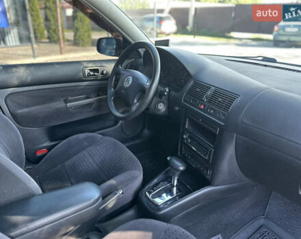 Сірий Фольксваген Гольф, об'ємом двигуна 1.98 л та пробігом 156 тис. км за 5000 $, фото 46 на Automoto.ua