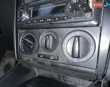 Серый Фольксваген Гольф, объемом двигателя 1.39 л и пробегом 189 тыс. км за 2999 $, фото 32 на Automoto.ua