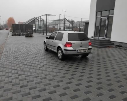 Серый Фольксваген Гольф, объемом двигателя 1.9 л и пробегом 320 тыс. км за 1750 $, фото 4 на Automoto.ua