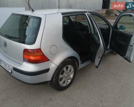 Серый Фольксваген Гольф, объемом двигателя 1.39 л и пробегом 253 тыс. км за 3700 $, фото 13 на Automoto.ua