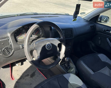 Сірий Фольксваген Гольф, об'ємом двигуна 1.39 л та пробігом 270 тис. км за 3650 $, фото 17 на Automoto.ua
