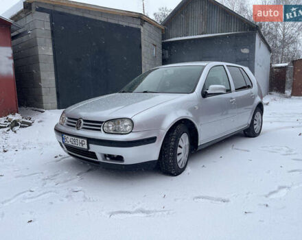Серый Фольксваген Гольф, объемом двигателя 1.39 л и пробегом 245 тыс. км за 2750 $, фото 2 на Automoto.ua