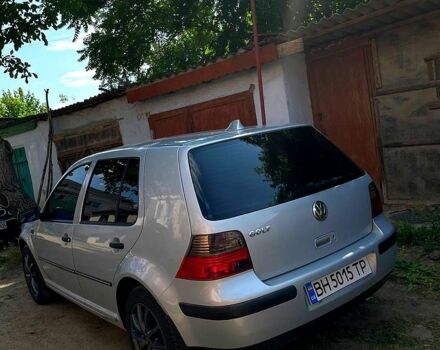 Серый Фольксваген Гольф, объемом двигателя 1.4 л и пробегом 250 тыс. км за 4000 $, фото 2 на Automoto.ua