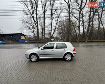 Серый Фольксваген Гольф, объемом двигателя 1.39 л и пробегом 260 тыс. км за 3300 $, фото 2 на Automoto.ua