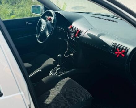 Сірий Фольксваген Гольф, об'ємом двигуна 1.6 л та пробігом 233 тис. км за 3950 $, фото 7 на Automoto.ua