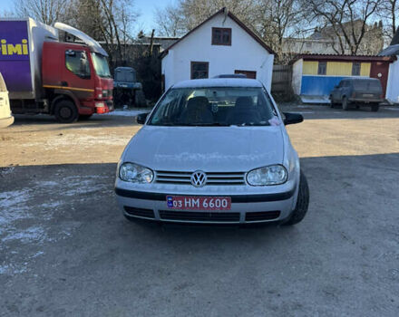 Сірий Фольксваген Гольф, об'ємом двигуна 1.6 л та пробігом 182 тис. км за 3500 $, фото 1 на Automoto.ua