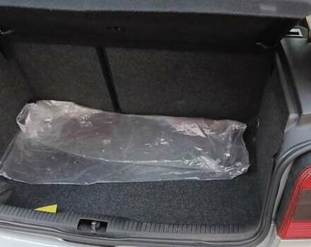 Серый Фольксваген Гольф, объемом двигателя 1.6 л и пробегом 246 тыс. км за 4950 $, фото 6 на Automoto.ua