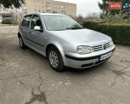 Серый Фольксваген Гольф, объемом двигателя 1.6 л и пробегом 148 тыс. км за 4950 $, фото 2 на Automoto.ua