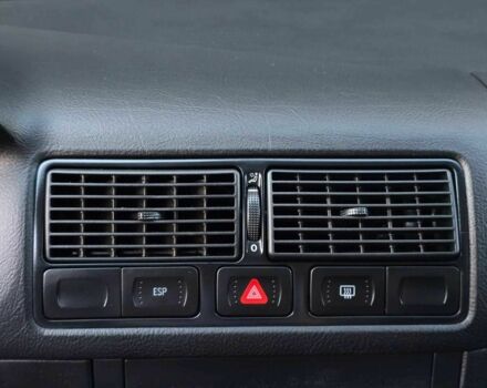 Фольксваген Гольф 2001 в Хмельницком на Automoto.ua Серый Фольксваген Гольф, объемом двигателя 1.4 л и пробегом 153 тыс. км за 3999 $, фото 17 на Automoto.ua