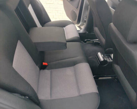 Серый Фольксваген Гольф, объемом двигателя 1.39 л и пробегом 225 тыс. км за 3999 $, фото 17 на Automoto.ua