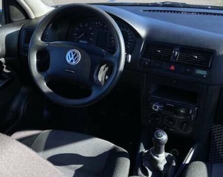 Серый Фольксваген Гольф, объемом двигателя 1.6 л и пробегом 252 тыс. км за 4500 $, фото 6 на Automoto.ua