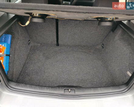 Серый Фольксваген Гольф, объемом двигателя 1.39 л и пробегом 225 тыс. км за 3599 $, фото 17 на Automoto.ua