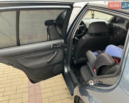 Фольксваген Гольф 2001 в Хмельницком на Automoto.ua Серый Фольксваген Гольф, объемом двигателя 1.6 л и пробегом 249 тыс. км за 4500 $, фото 15 на Automoto.ua