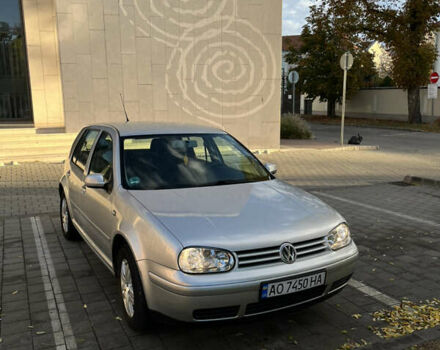 Серый Фольксваген Гольф, объемом двигателя 1.6 л и пробегом 260 тыс. км за 4400 $, фото 5 на Automoto.ua