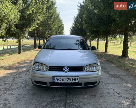 Фольксваген Гольф 2001 в Любомль на Automoto.ua Серый Фольксваген Гольф, объемом двигателя 1.6 л и пробегом 250 тыс. км за 4000 $, фото 1 на Automoto.ua