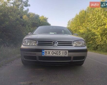 Серый Фольксваген Гольф, объемом двигателя 1.6 л и пробегом 203 тыс. км за 5000 $, фото 2 на Automoto.ua