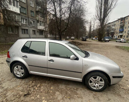 Серый Фольксваген Гольф, объемом двигателя 1.6 л и пробегом 285 тыс. км за 4999 $, фото 3 на Automoto.ua