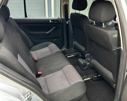 Серый Фольксваген Гольф, объемом двигателя 1.4 л и пробегом 239 тыс. км за 3800 $, фото 17 на Automoto.ua