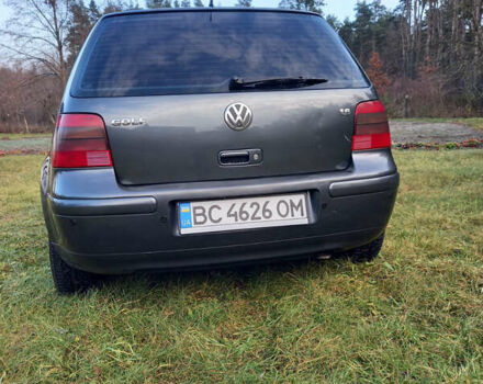 Серый Фольксваген Гольф, объемом двигателя 1.6 л и пробегом 320 тыс. км за 4200 $, фото 6 на Automoto.ua