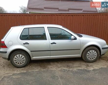 Серый Фольксваген Гольф, объемом двигателя 1.39 л и пробегом 299 тыс. км за 4500 $, фото 3 на Automoto.ua