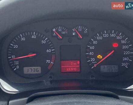 Сірий Фольксваген Гольф, об'ємом двигуна 1.6 л та пробігом 310 тис. км за 3550 $, фото 11 на Automoto.ua