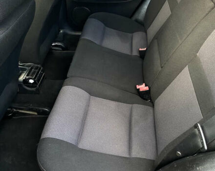 Серый Фольксваген Гольф, объемом двигателя 1.6 л и пробегом 206 тыс. км за 4000 $, фото 3 на Automoto.ua