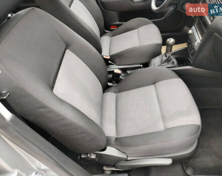 Серый Фольксваген Гольф, объемом двигателя 1.39 л и пробегом 225 тыс. км за 3599 $, фото 11 на Automoto.ua