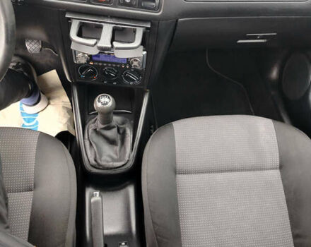 Серый Фольксваген Гольф, объемом двигателя 1.39 л и пробегом 225 тыс. км за 3999 $, фото 14 на Automoto.ua