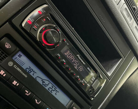 Сірий Фольксваген Гольф, об'ємом двигуна 1.6 л та пробігом 200 тис. км за 4399 $, фото 64 на Automoto.ua