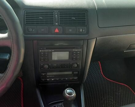 Сірий Фольксваген Гольф, об'ємом двигуна 1.6 л та пробігом 243 тис. км за 5300 $, фото 19 на Automoto.ua