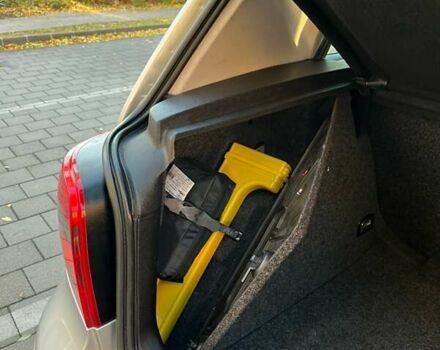 Серый Фольксваген Гольф, объемом двигателя 1.6 л и пробегом 260 тыс. км за 4400 $, фото 13 на Automoto.ua