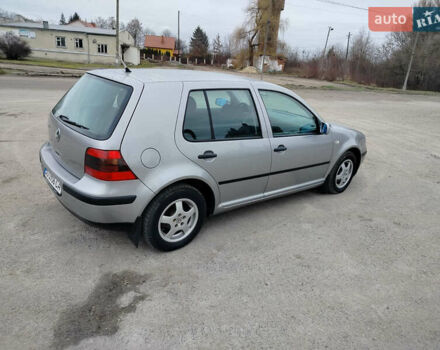 Серый Фольксваген Гольф, объемом двигателя 1.39 л и пробегом 225 тыс. км за 3599 $, фото 2 на Automoto.ua