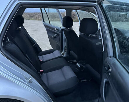 Серый Фольксваген Гольф, объемом двигателя 1.39 л и пробегом 223 тыс. км за 4250 $, фото 22 на Automoto.ua