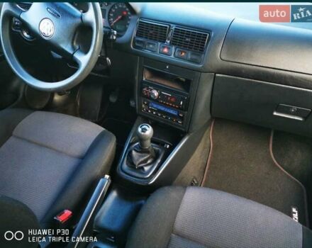 Сірий Фольксваген Гольф, об'ємом двигуна 1.4 л та пробігом 130 тис. км за 4560 $, фото 4 на Automoto.ua