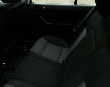 Серый Фольксваген Гольф, объемом двигателя 1.39 л и пробегом 279 тыс. км за 3900 $, фото 17 на Automoto.ua