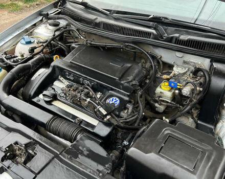 Сірий Фольксваген Гольф, об'ємом двигуна 1.39 л та пробігом 239 тис. км за 3800 $, фото 16 на Automoto.ua