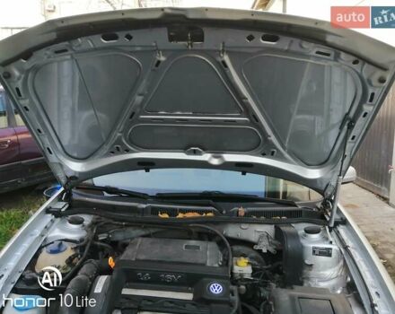 Сірий Фольксваген Гольф, об'ємом двигуна 1.39 л та пробігом 155 тис. км за 3999 $, фото 19 на Automoto.ua