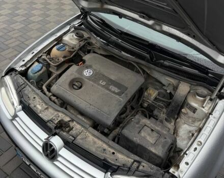 Серый Фольксваген Гольф, объемом двигателя 1.6 л и пробегом 232 тыс. км за 3900 $, фото 7 на Automoto.ua