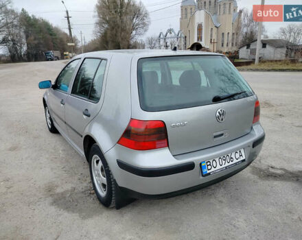 Серый Фольксваген Гольф, объемом двигателя 1.39 л и пробегом 225 тыс. км за 3599 $, фото 4 на Automoto.ua
