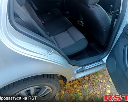 Серый Фольксваген Гольф, объемом двигателя 1.4 л и пробегом 260 тыс. км за 3600 $, фото 3 на Automoto.ua