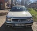Серый Фольксваген Гольф, объемом двигателя 1.6 л и пробегом 163 тыс. км за 3700 $, фото 1 на Automoto.ua
