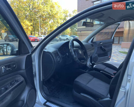 Серый Фольксваген Гольф, объемом двигателя 1.4 л и пробегом 295 тыс. км за 4100 $, фото 22 на Automoto.ua