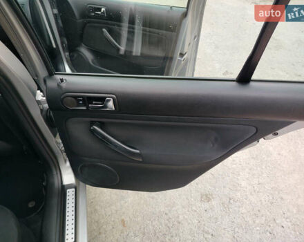 Серый Фольксваген Гольф, объемом двигателя 1.39 л и пробегом 225 тыс. км за 3599 $, фото 8 на Automoto.ua