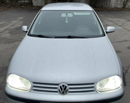 Серый Фольксваген Гольф, объемом двигателя 1.6 л и пробегом 236 тыс. км за 4599 $, фото 5 на Automoto.ua