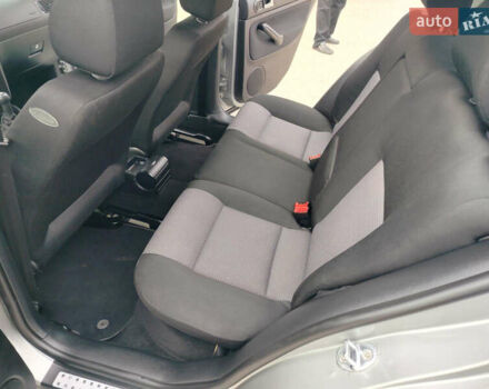 Серый Фольксваген Гольф, объемом двигателя 1.39 л и пробегом 225 тыс. км за 3999 $, фото 18 на Automoto.ua