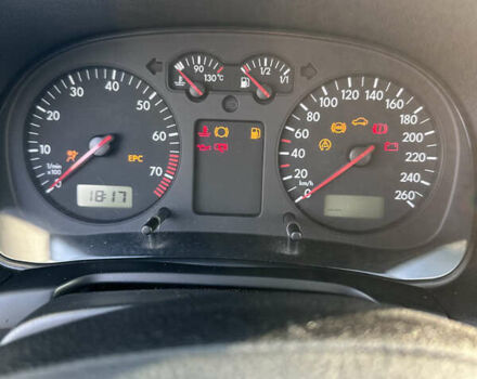 Серый Фольксваген Гольф, объемом двигателя 1.6 л и пробегом 205 тыс. км за 4800 $, фото 14 на Automoto.ua